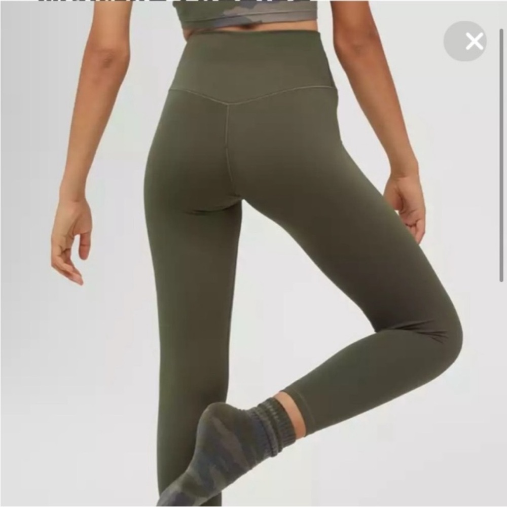 Aerie offline real me leggings in olive
